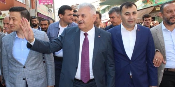 'Kürt sorunu yok, Kürtlerin PKK sorunu var'