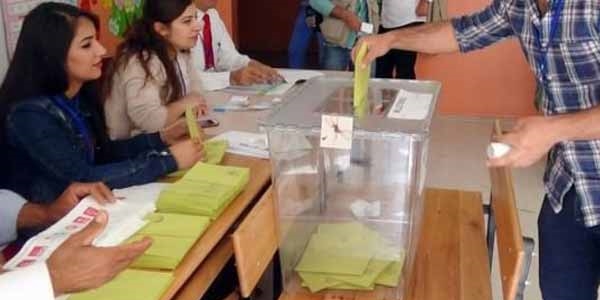 4 parti için en kritik 10 il belirlendi!