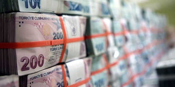 Hazine 3,1 milyar lira borland