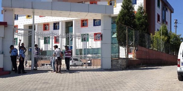 Ardahan FEM'de arama yapılıyor
