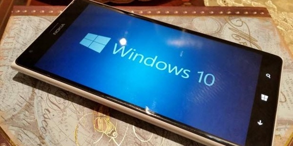 Windows 10 Mobile Aralk'ta geliyor