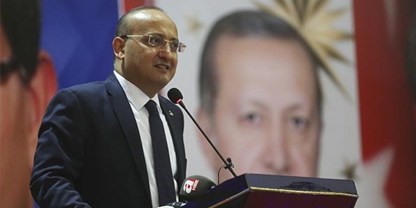 Akdoğan: Ateşkes sinyaline karnımız tok