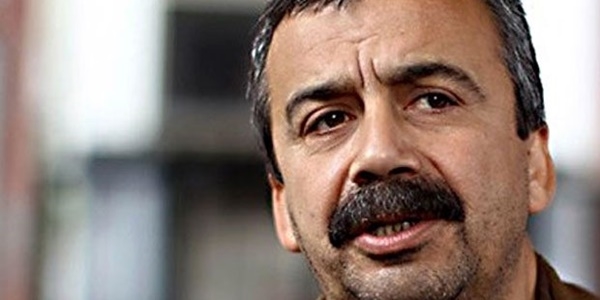 HDP'li Önder: Şüpheli bir araç ve paket var
