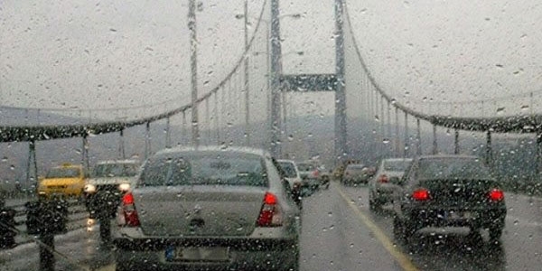 İstanbul'da sağanak yağış