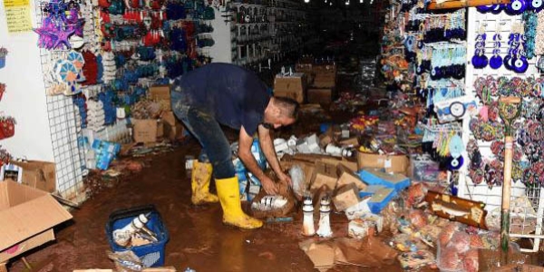 Bodrumlu sel mağdurlarına maddi yardım yapılacak