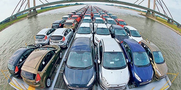 Otomotiv ihracatında 2,3 milyar dolar 'parite' ile kayboldu