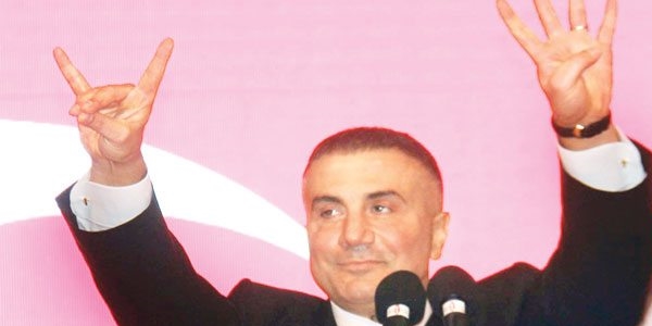 Ak Parti'de, Sedat Peker rahatszl