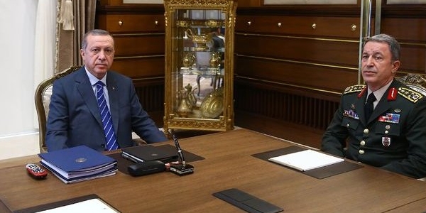 Cumhurbaşkanı Erdoğan'ın masasında Digiturk ayrıntısı
