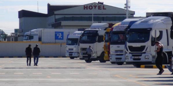Kapıkule TIR parkı 1 hafta ücretsiz