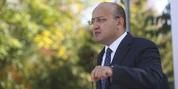 Akdoğan: Cumhuriyet tarihinin en büyük operasyonları yapılıyor