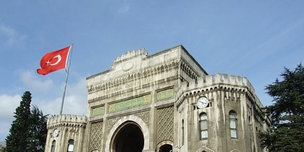 İstanbul Üniversitesi öğrenci sayısını azaltıyor