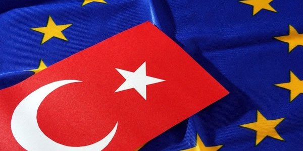 AB ile mülteci anlaşması ne getirecek ne götürecek