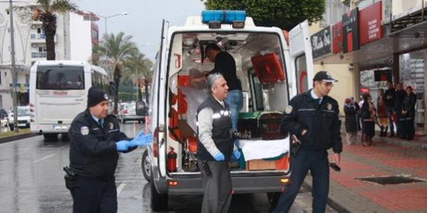Feci kazada emekli öğretmen hayatını kaybetti