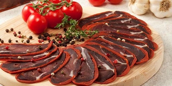 Pastırmada lezzet savaşı, Kastamonu mu Kayseri mi?