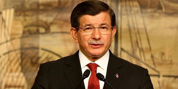 Davutoğlu: Türkiye'nin hiçbir projesi yarım kalmayacak