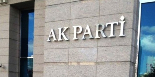 AK Parti seçim bürosuna saldırı