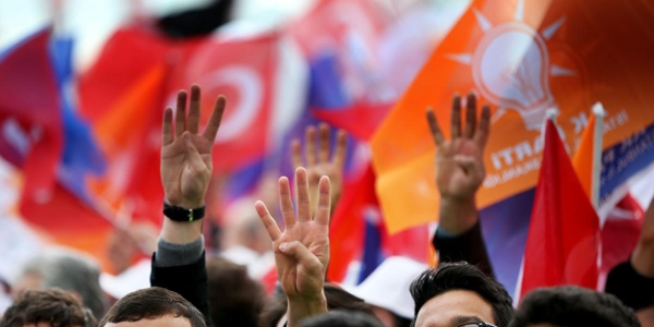 Vatandaşlar, Yenikapı'daki miting alana alınmaya başlandı