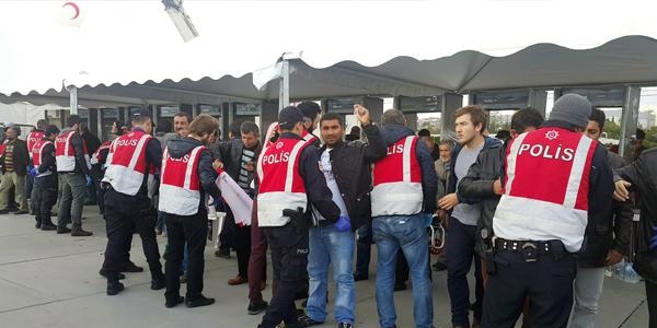 Yenikapı'da 115 metal dedektörlü kapı, 10 X-Ray cihazı kuruldu