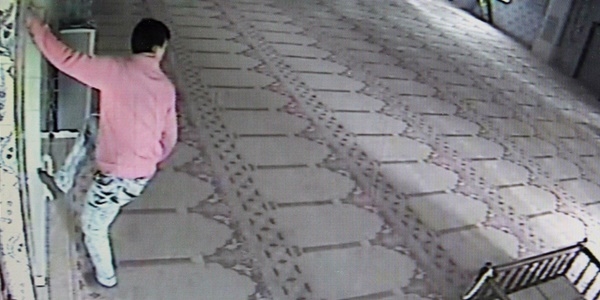 İmam odasından yardım paralarını çaldı!