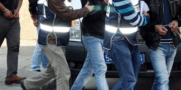 Gaziantep'te IŞİD'e katılmak isteyen 15 kişi yakalandı