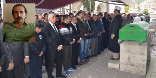 Beden eğitimi öğretmeni kansere yenik düştü