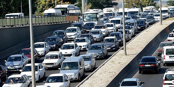 Otomatik vitesli araç satışı yüzde 48 arttı