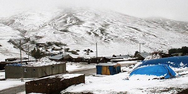 Ağrı'da kar kalınlığı 10 santimetreye ulaştı