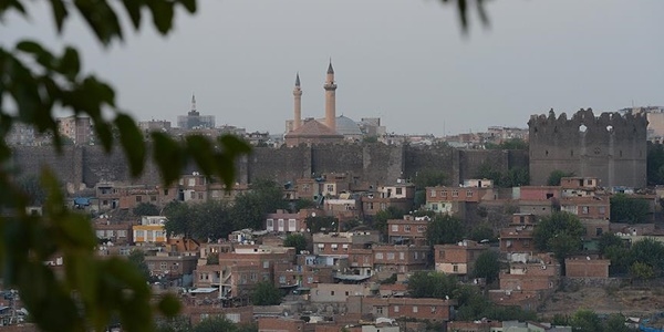 'Tarihin taşlarla yazıldığı kent'te turizme terör darbesi