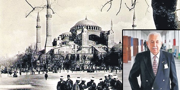 Ayasofya'da her zaman görünmeyen bir el var