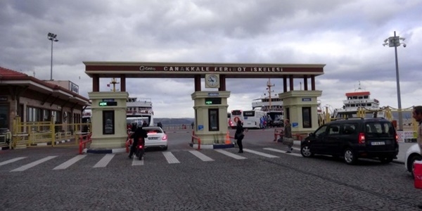 Deniz ulaşımına fırtına engeli