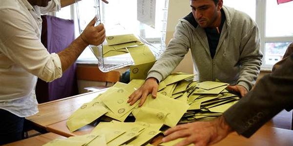 AK Parti'nin kalesi yine Rize oldu