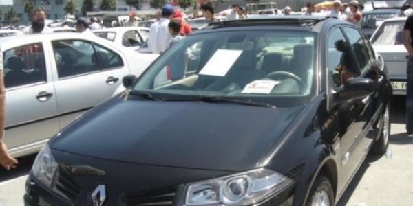 İnternet üzerinden otomobilini sattı ama...