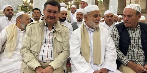 Gökçek ve Topbaş'tan Medine'ye şükür ziyareti