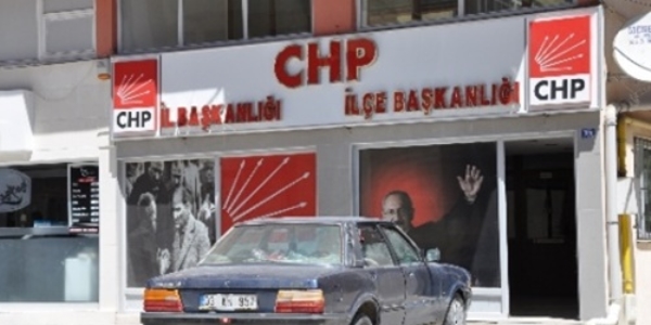 CHP, Karyaka le Bakanl'nda yangn kt