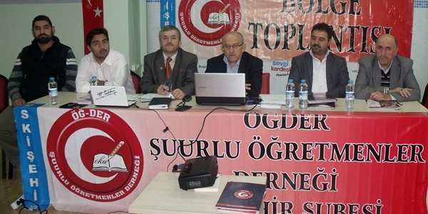 Bakan Avcı'ya Cuma namazı için mesai ayarlaması çağrısı