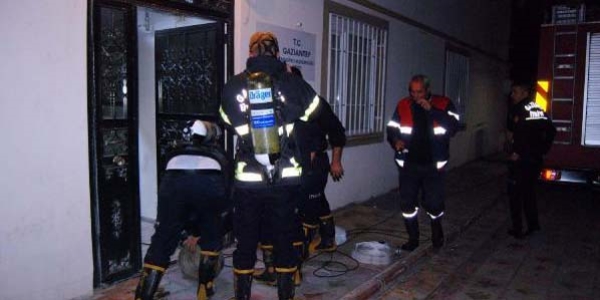 Nizip Tapu ve Kadastro Müdürlüğünde yangın