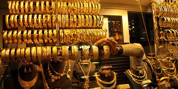 Altının kilogramı 100 bin 350 liraya geriledi