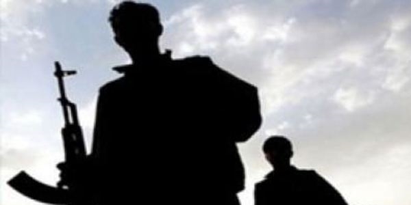 Cizre'de emniyet müdürlüğü binasına saldırı