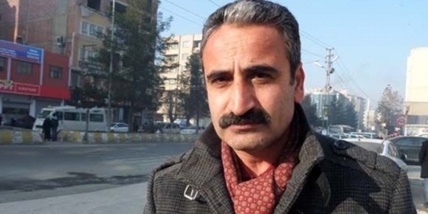 Görevinden uzaklaştırılan Belediye Başkanı gözaltına alındı