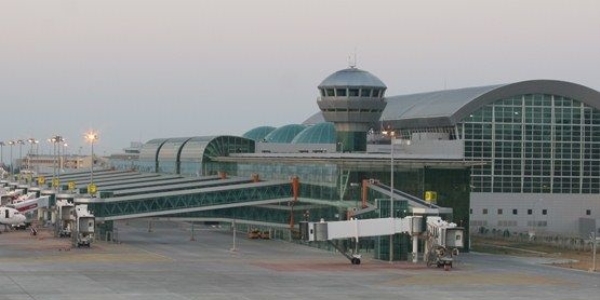 Havalimanındaki kazada hareket memuru öldü