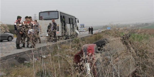 Edirne'de trafik kazası: 1 ölü, 13 yaralı