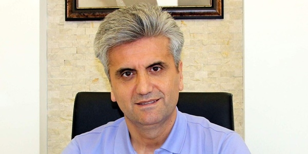 Akbaş: Kelliğin tek ilacı, saç ekimidir