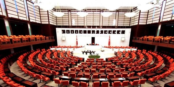Meclis yarın yemin edecek