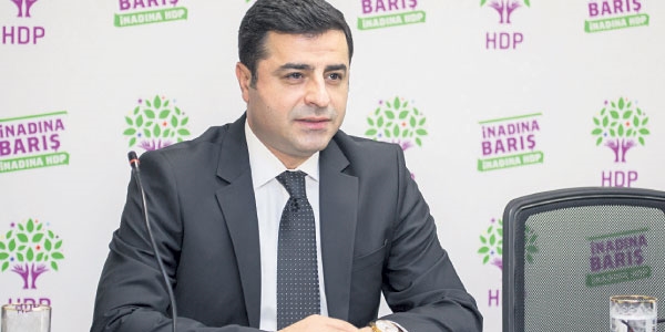 Demirtaş'a sinüzit ameliyatı