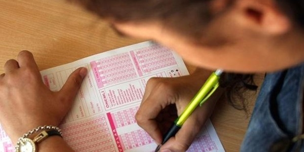 TEOG sorularına silahlı nöbet