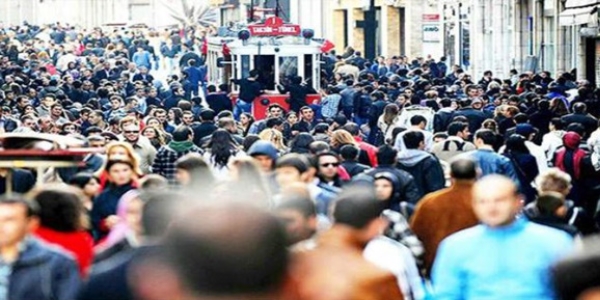 Eğitimli işsizlerin sayısı giderek artıyor
