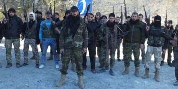 Muhalif birlikler stratejik Kızıldağ tepesini ele geçirdi