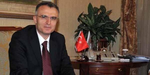 Müfettiş olarak girdiği Maliye'ye bakan oldu