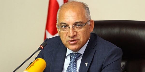 İş dünyası yeni kabineyi değerlendirdi