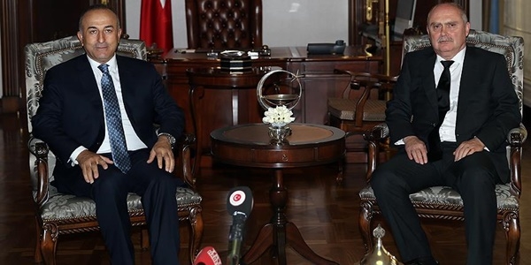 Dışişleri Bakanlığı'nda devir teslim